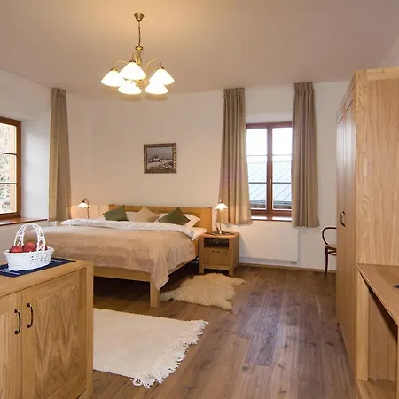 Gasthof Stará Vápenka 2*